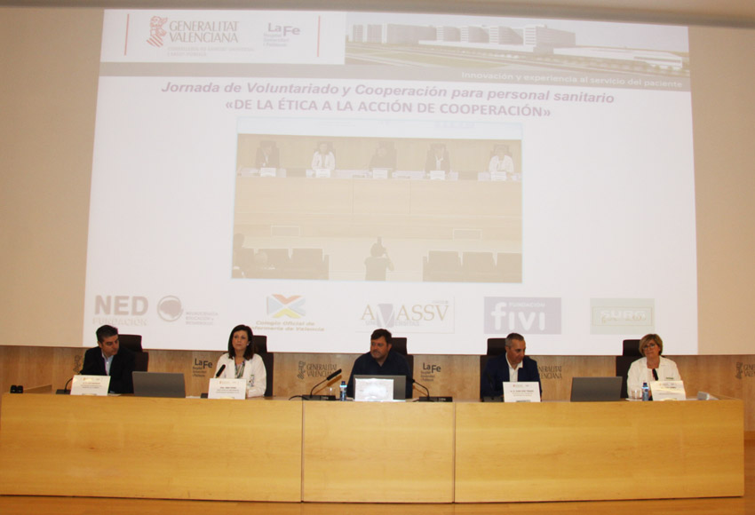 Inauguración jornada cooperación internacional para personal sanitario Salón de Actos